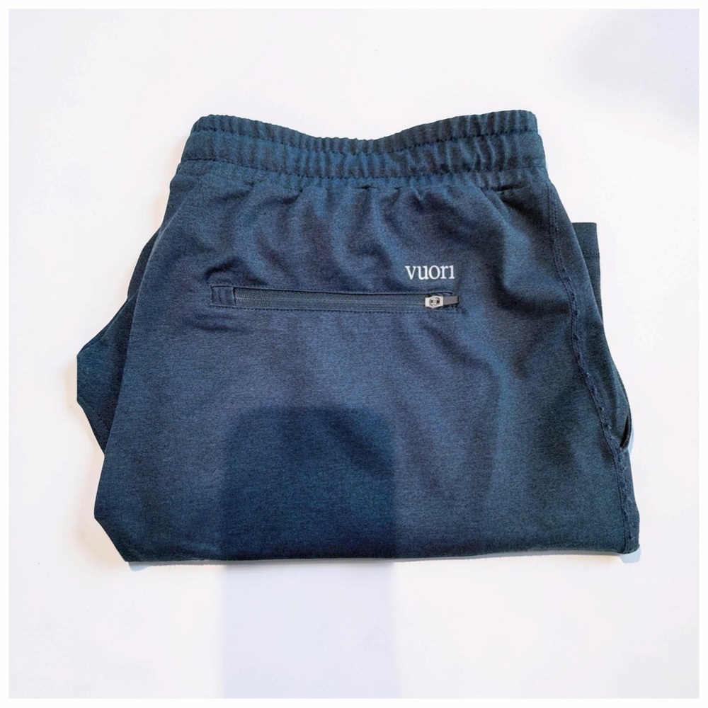 Vuori Men's Performance Athletic Shorts | Navy | Stretch | XL | NWOT - Picture 10 of 11